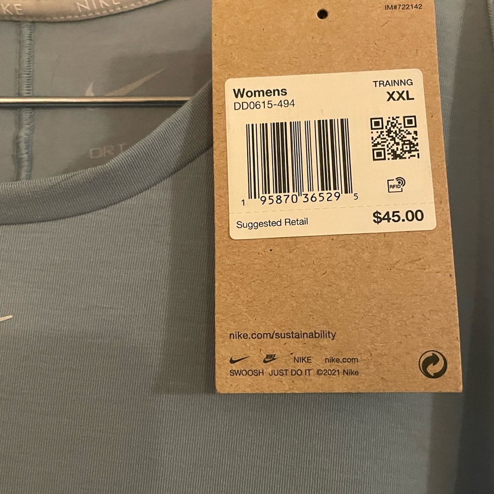 Nike Women's Sky Blue Tank Top - Picture 2 of 3